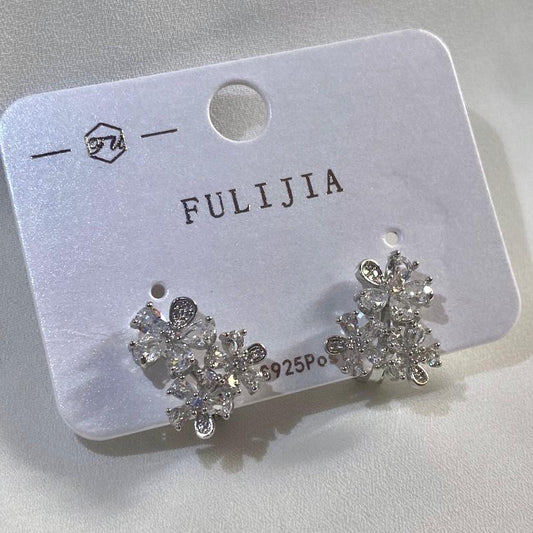 Flower-Shaped Moissanite Studs